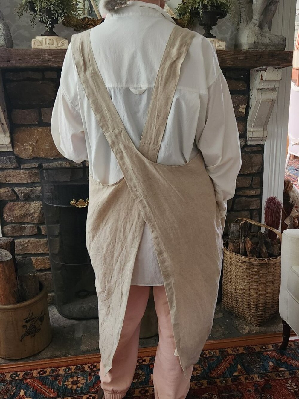 Vikolino Linen Cross Back Pinafore Apron - Picture 6 of 7